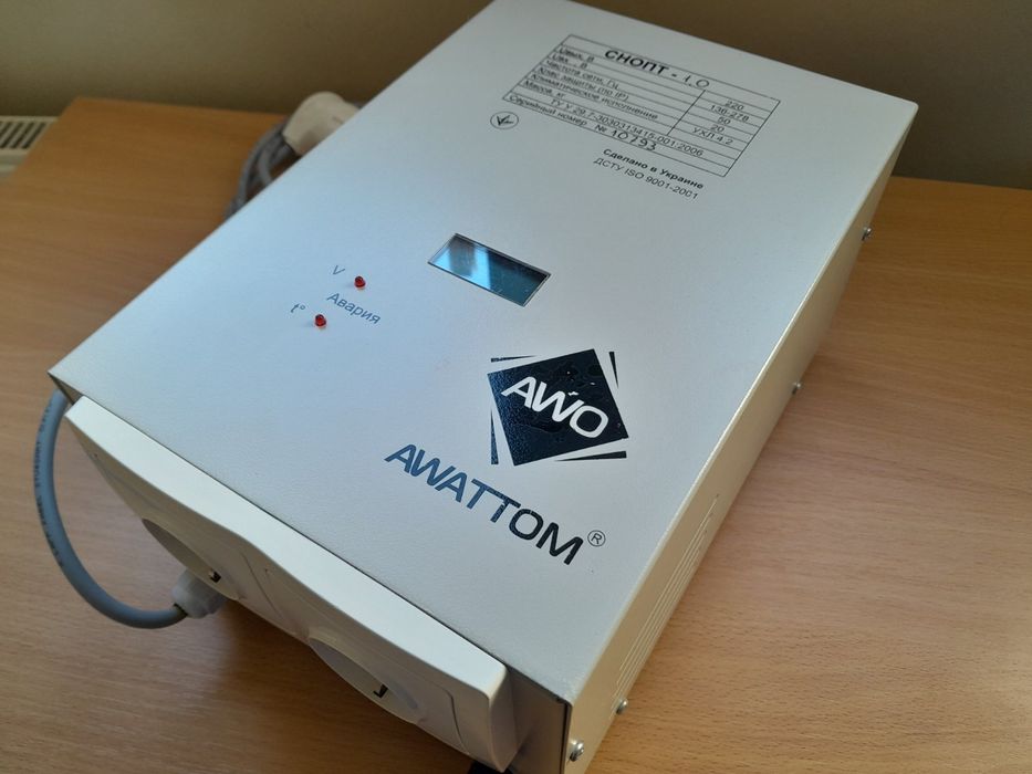 Стабилизатор напряжения СИМИСТОРНЫЙ Awattom СНОПТ 1,0