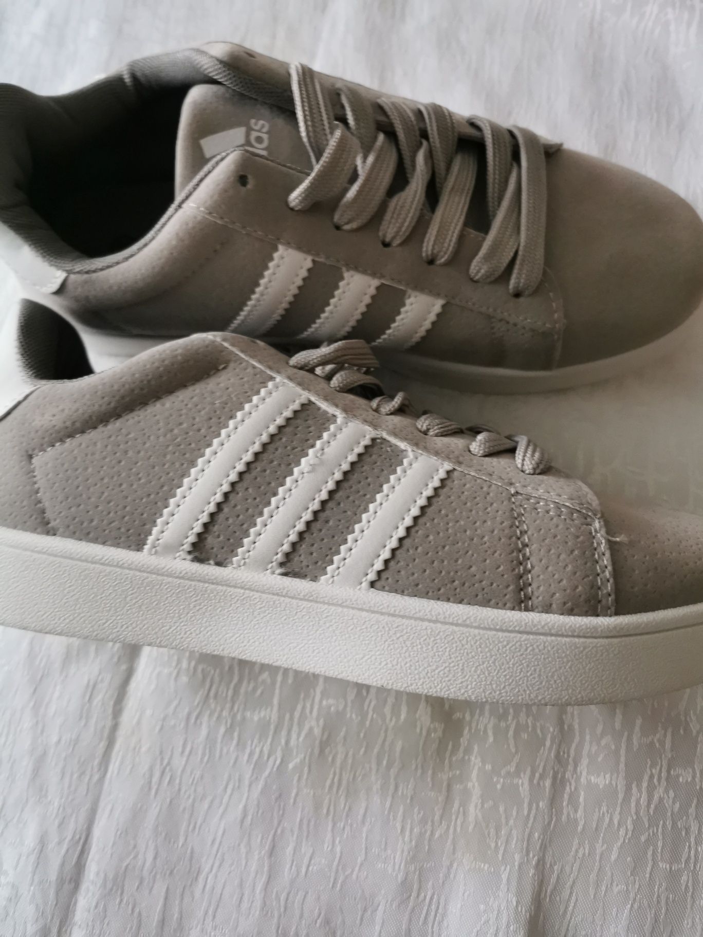 Adidas uniseks rozmiar 36