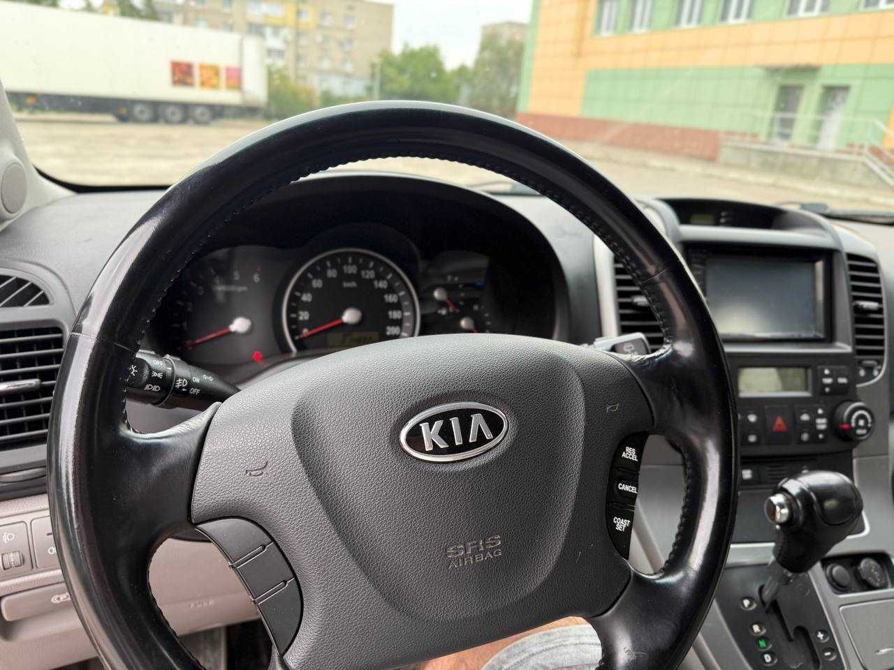 Автомобиль KIA Carnival 2007 2-ге покоління