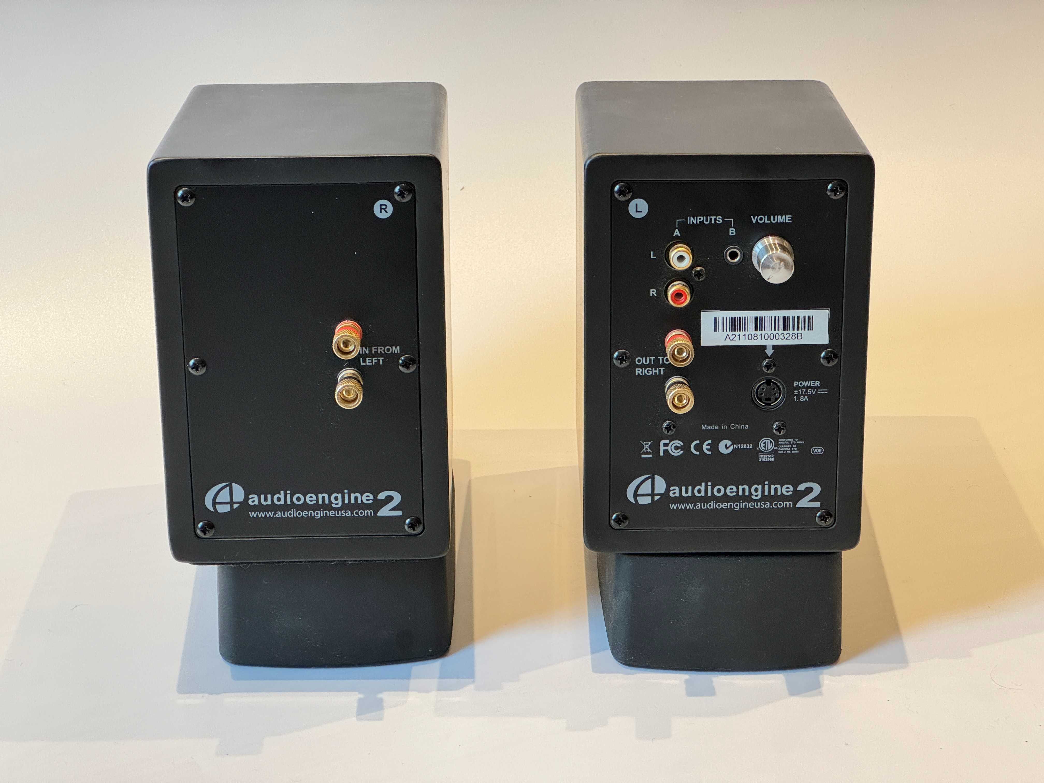 Audioengine A2 czarny + Audioengine DS1 Podstawki pod głośnik