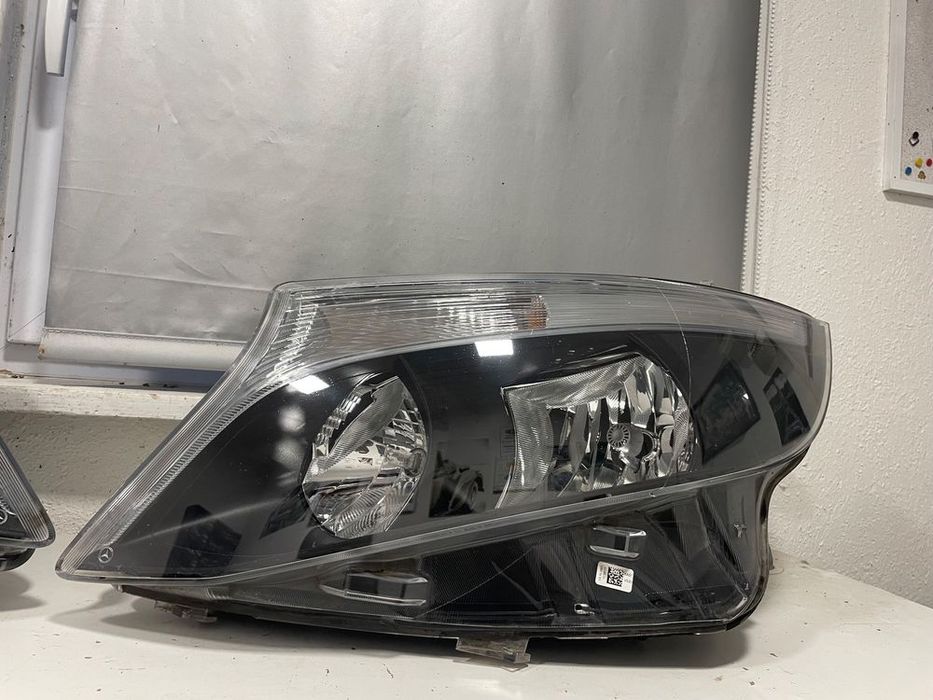 mercedes vito w447 21r v klasa lampa prawa lewa przód idealne orygina