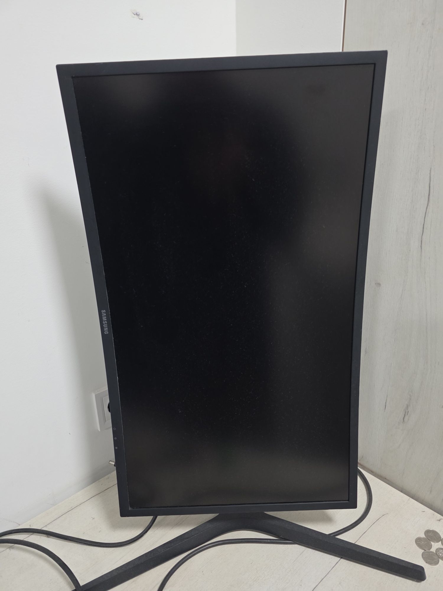 Игровой монитор samsung Curved C27HG700QQ