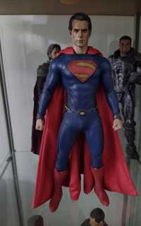 Hot Toys Man Of Steel