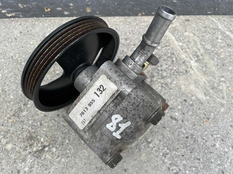 Гідропідсилювач керма насос ГУР Nissan Primera P11 P12 1.6 1.8