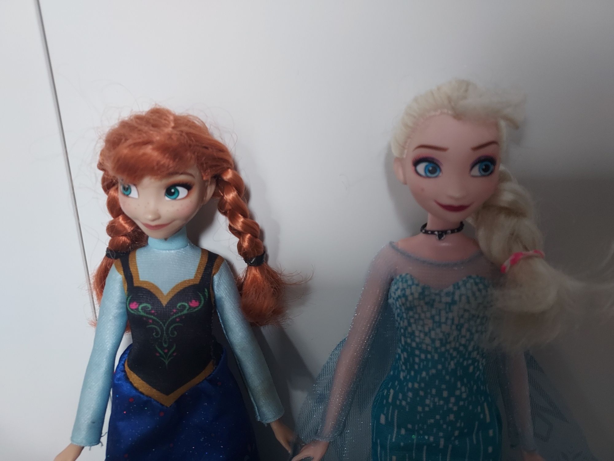 LalkiFrozenKraina Lodu  Anna i Elsa i torebka - glosnk karaoke