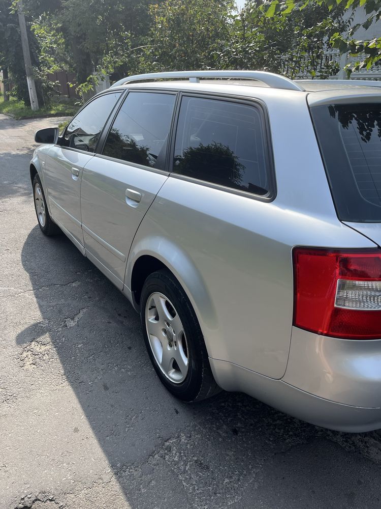 Ауді А4/audi A4 2005 рік
