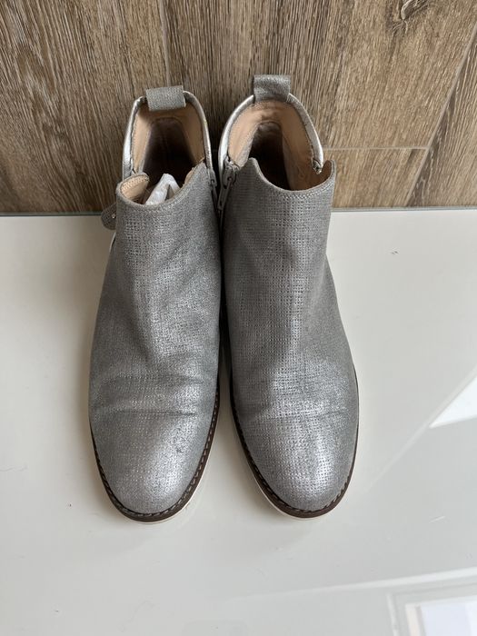 Botki wiosenne przewiewne  szaro/ srebrne rozm 38