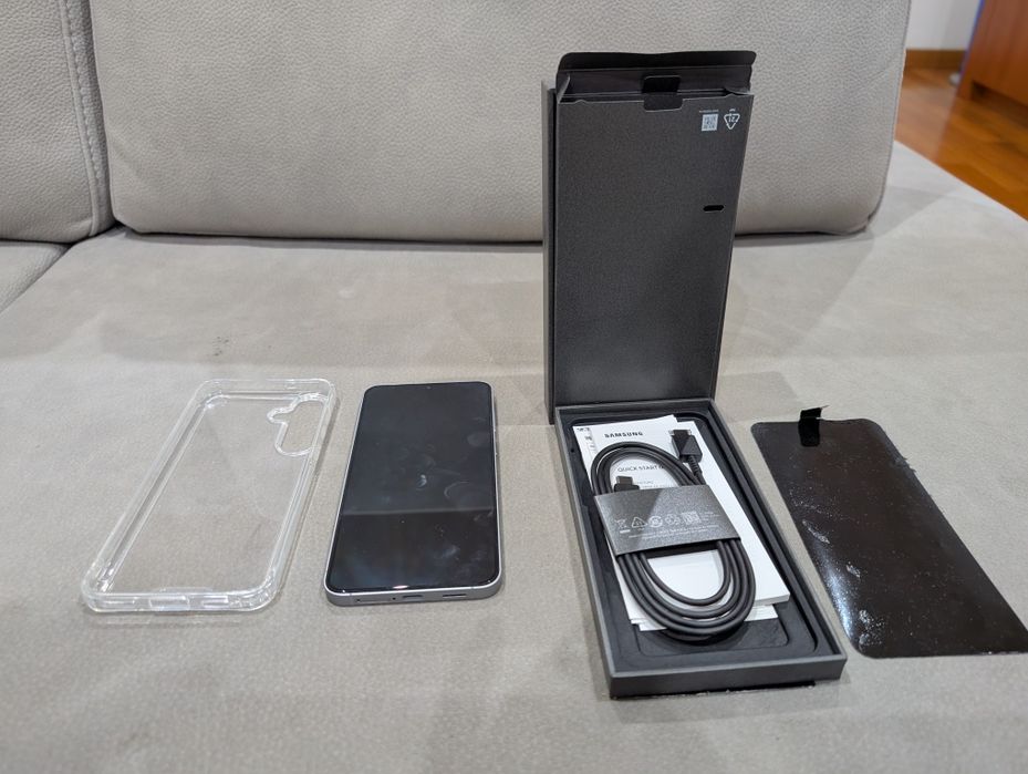 Samsung Galaxy S25 FE