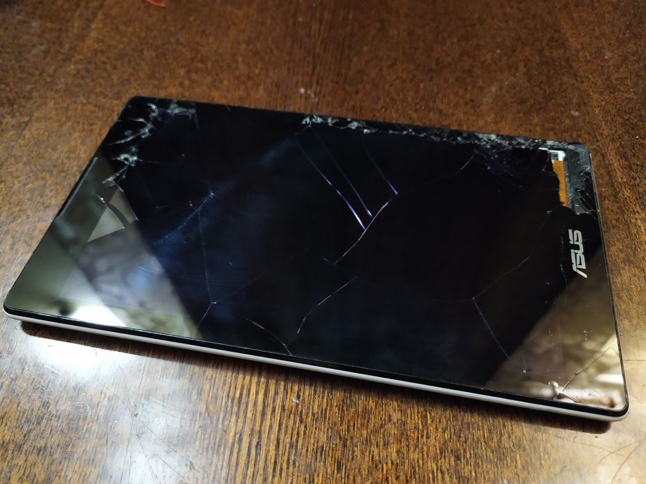 Планшет Asus ZenPad C 7.0 Z170CG/P01Y 1/16Gb