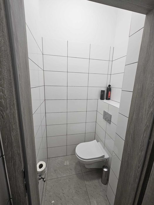 Wynajmę lokal biurowo-handlowo-usługowy 81m2