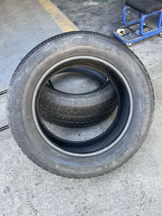 Шини зимові R18 255 55 Michelin Склад Осокорки