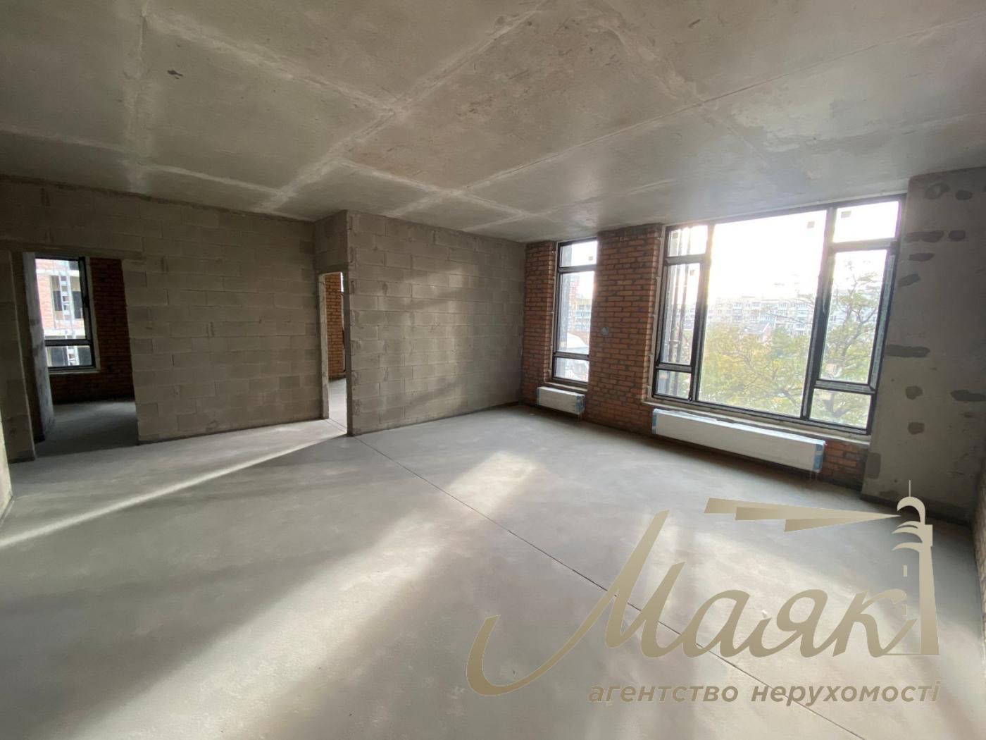 Продажа квартиры ЖК Тринити ул. Тютюнника Анри Барбюса Иоанна Павла II