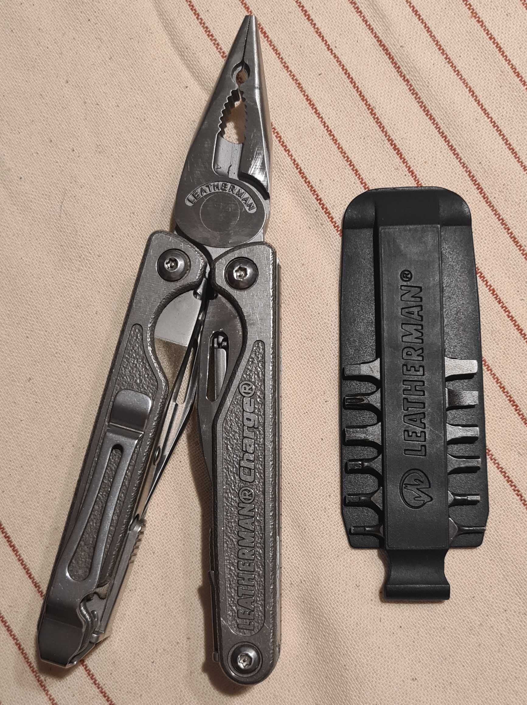 scyzoryk leatherman charge s30v multitool