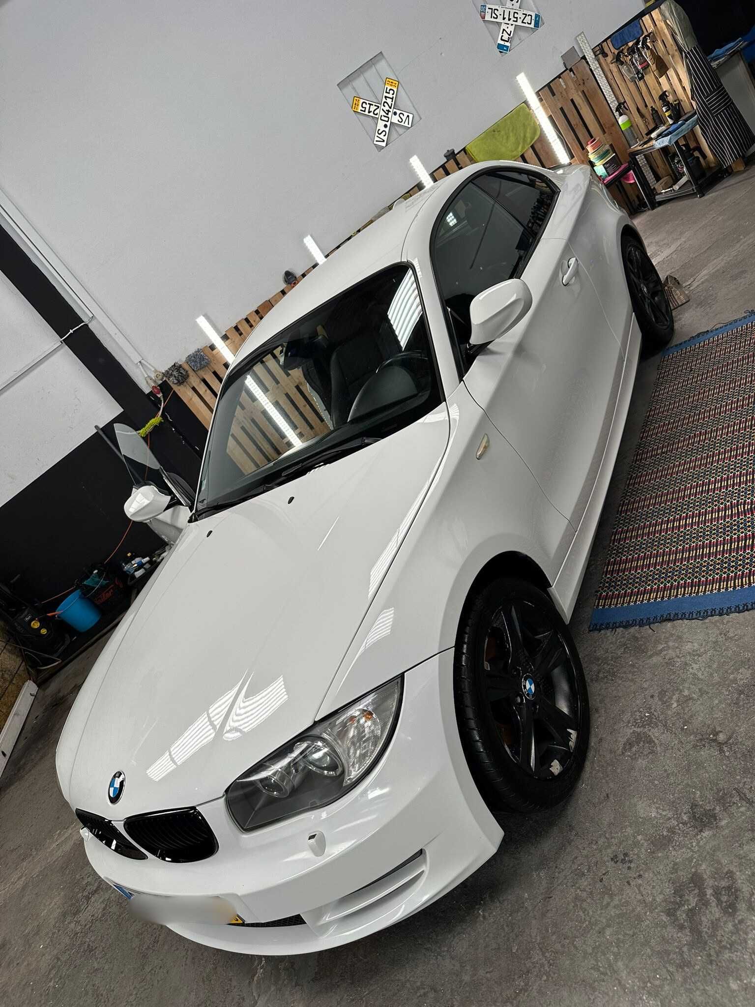 BMW 118 d coupe - Negociável