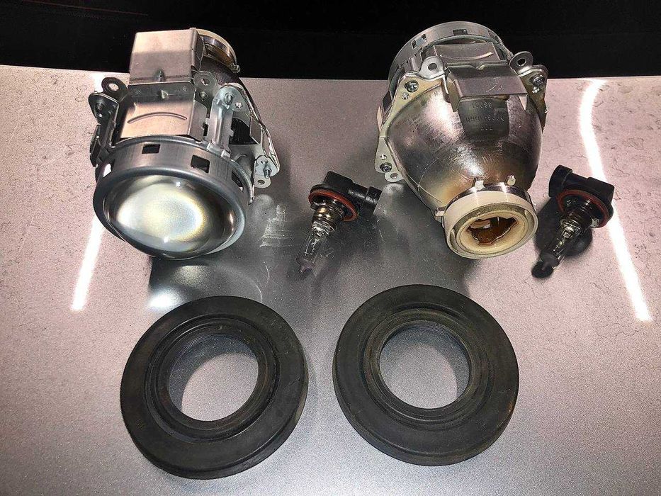 Лінзи автомобільні оригінальні Toyota Camry