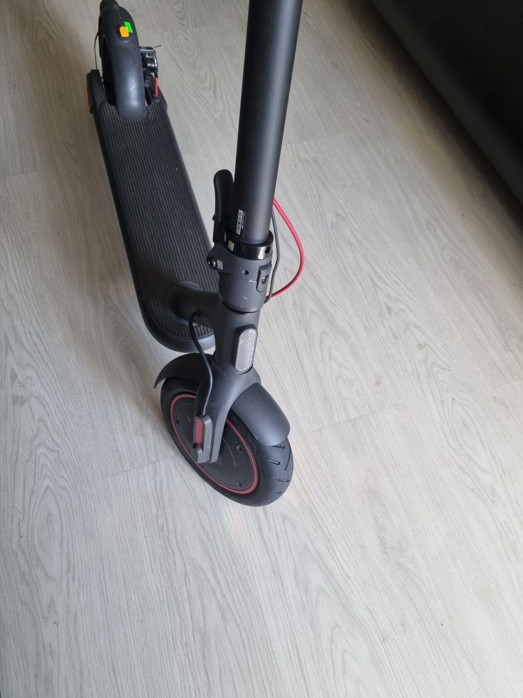 Hulajnoga Elektryczna Xiaomi Electric 4 Pro