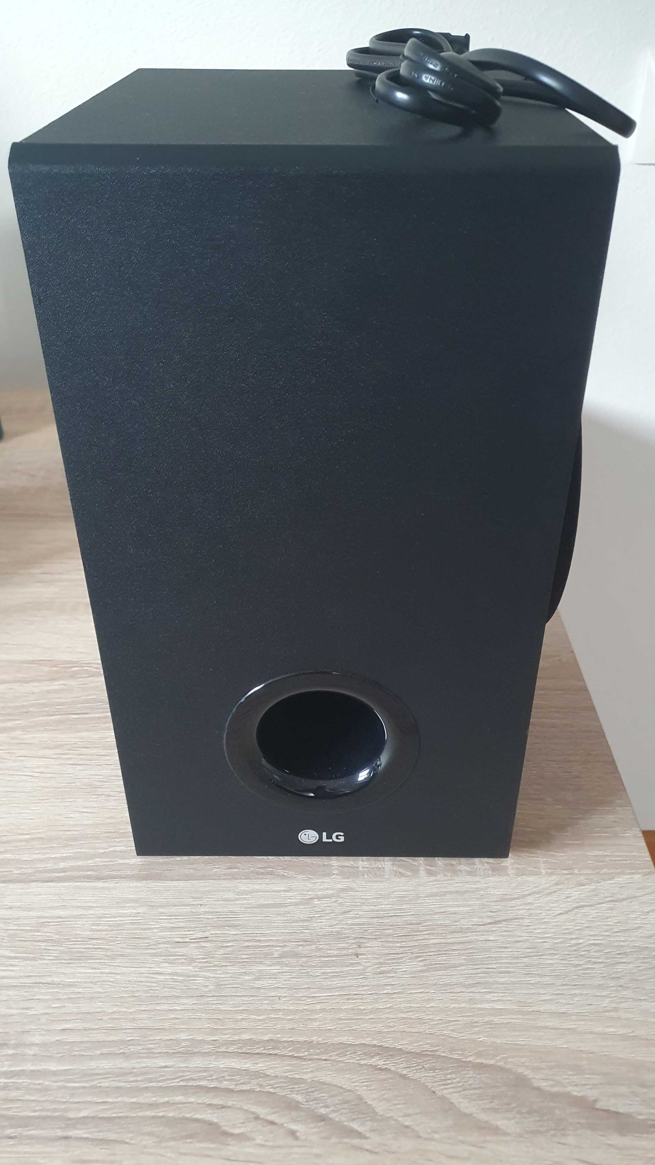 Soundbar LG SJ2 com Subwoofer