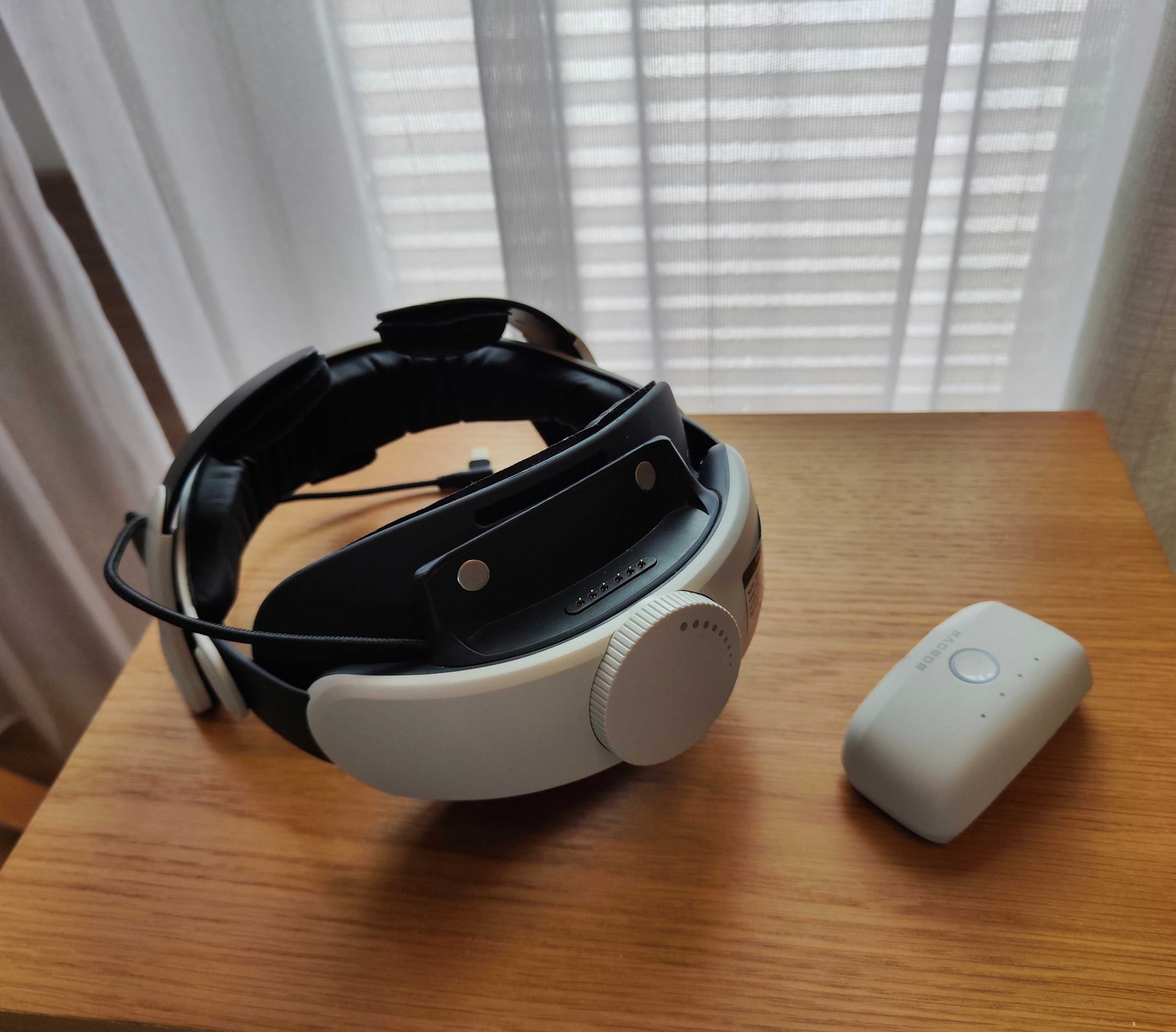 Oculus Quest 2 z dodatkowa baterią i opaską