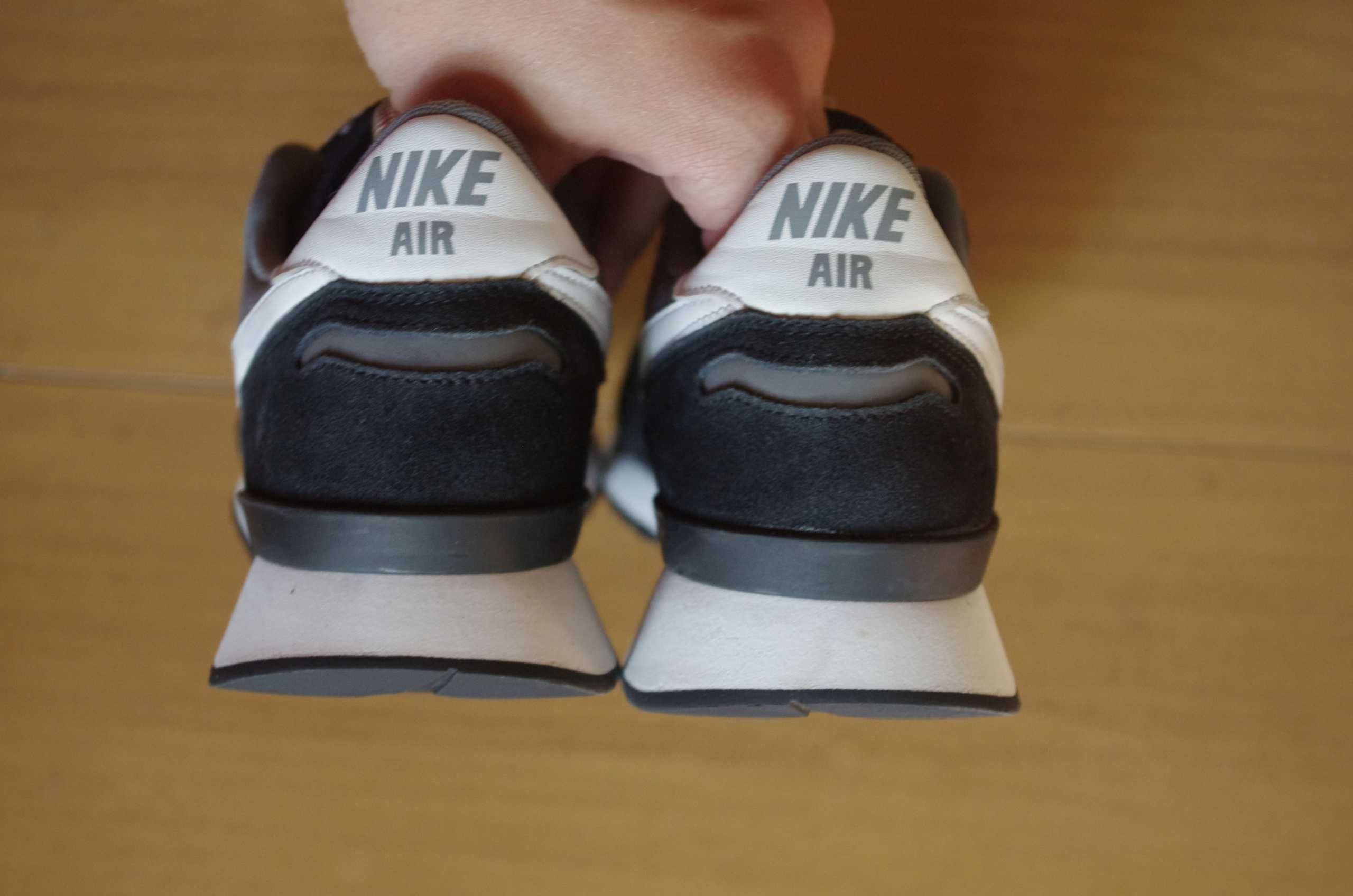 Кроссовки Nike Air Vortex black white cool grey оригінал 42,5 розмір