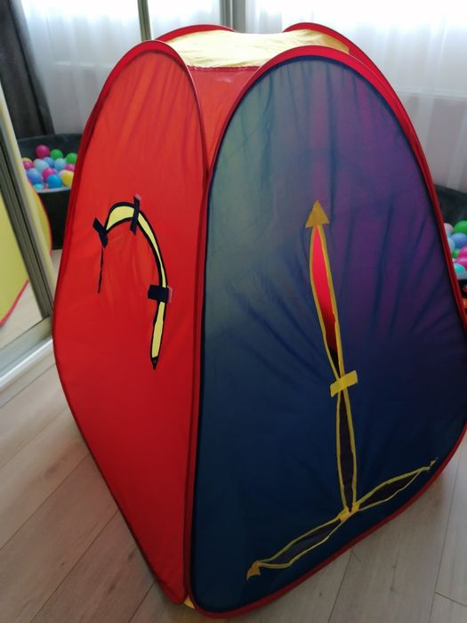 Дитяча палатка намет 83х83х108 в чудовому стані