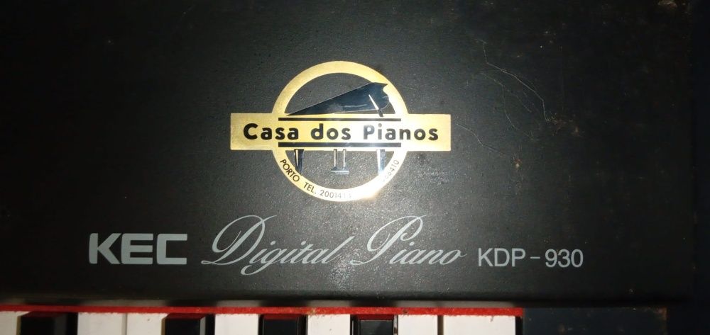 Piano digital KEC KDP-930 Hyundai