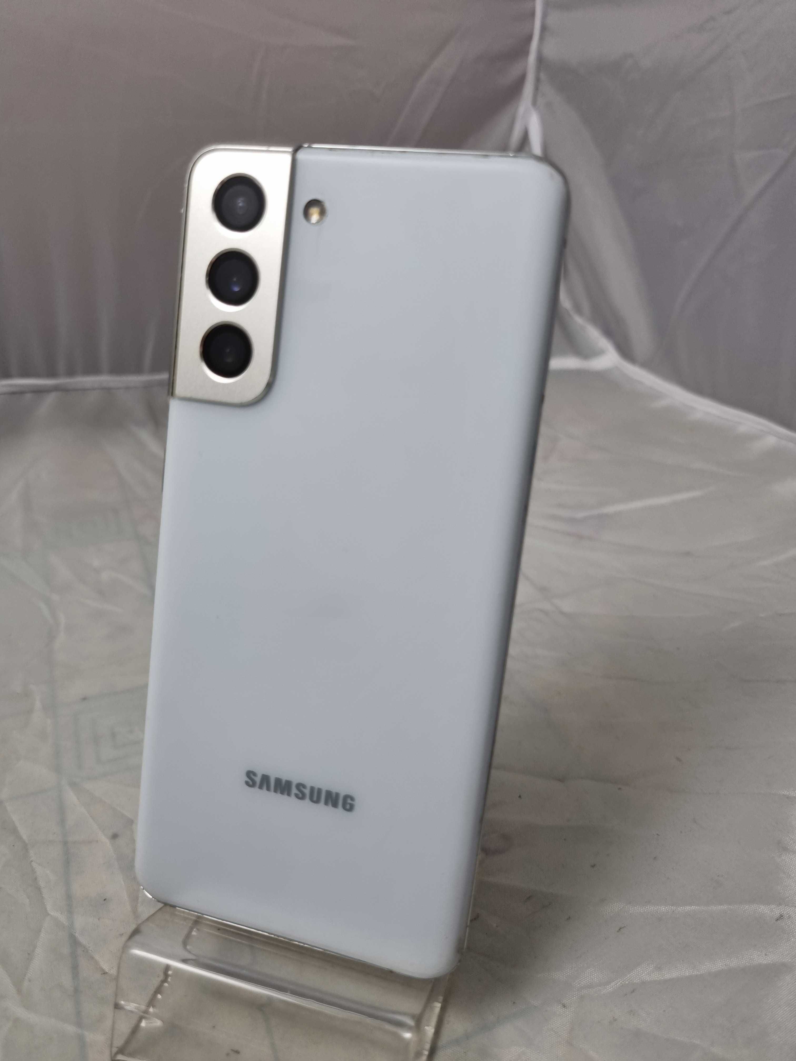 Samsung Galaxy S21 5G G991U1 8/128gb б/у