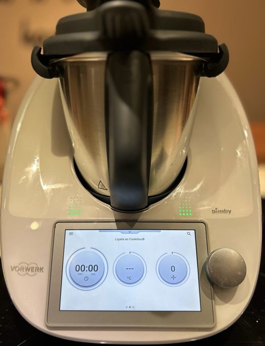 Bimby tm6 com acessórios incluídos