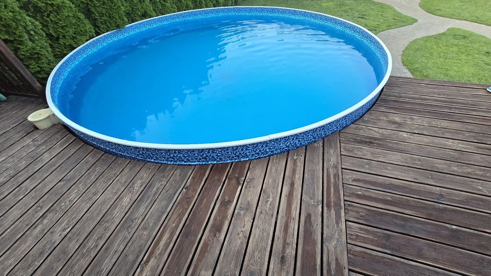 Basen Kanadyjski  4,6 /1,20 / 20 tyś litrów