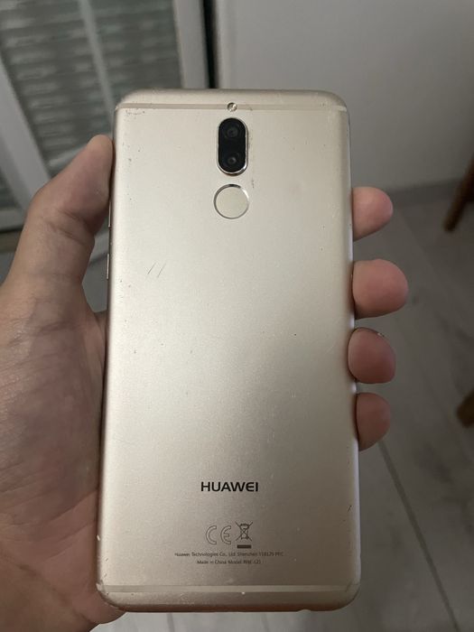 huawei mate 10 ( oferta de ecra novo)