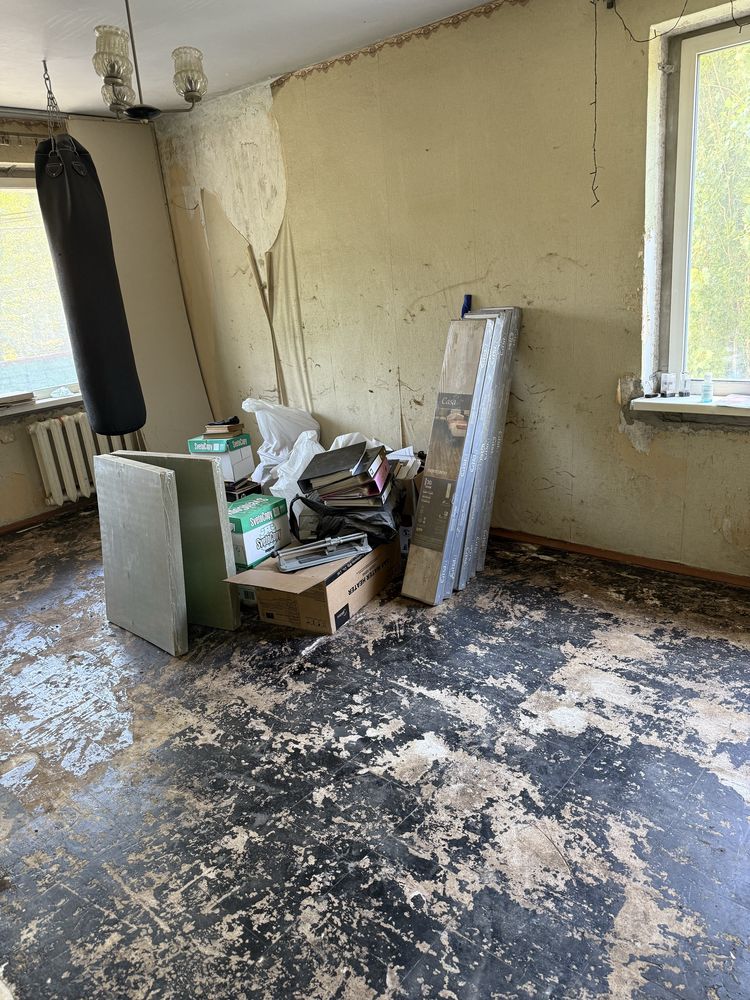 Продам квартиру 3 кімнатну