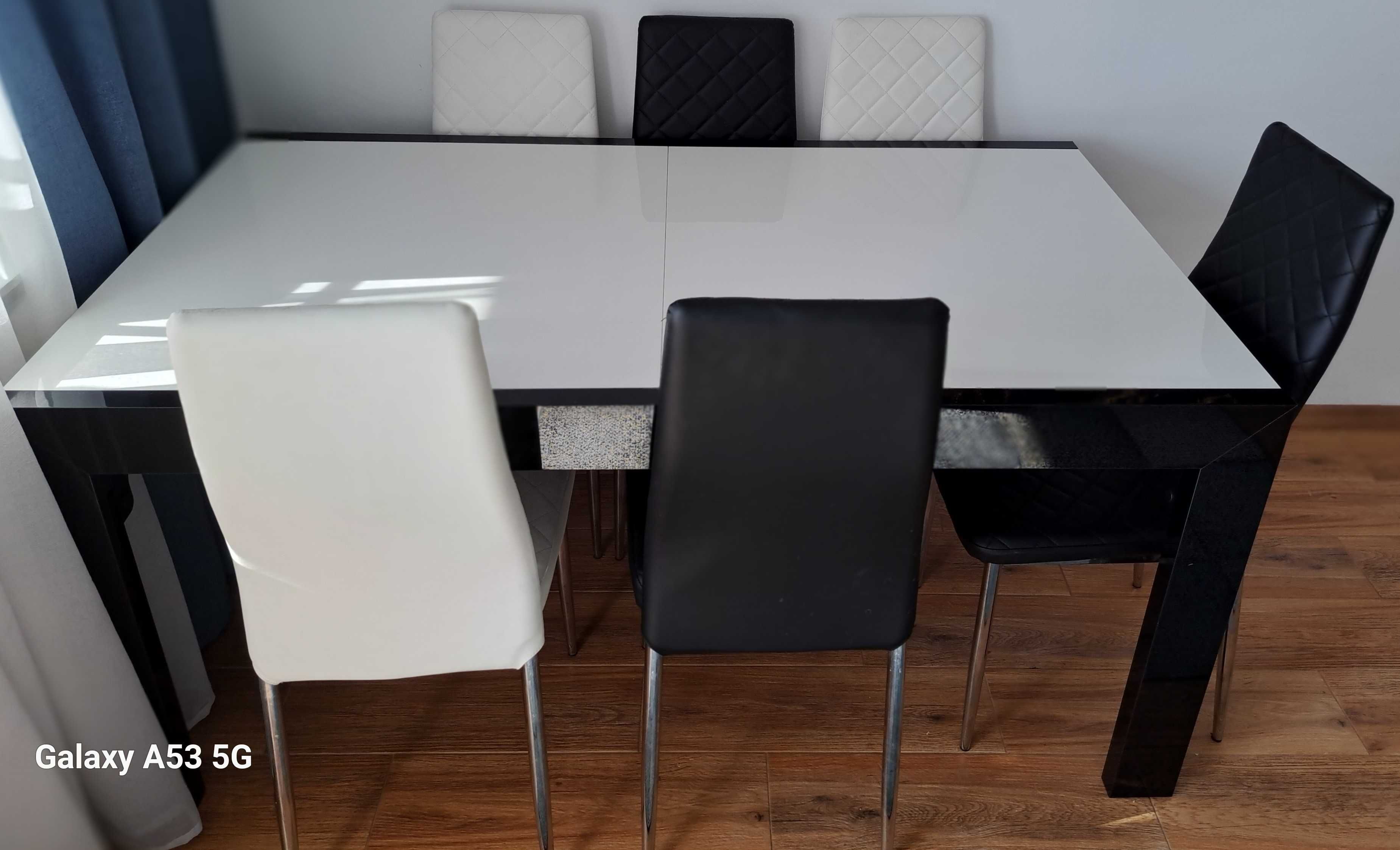Stół rozkładany IMPERIA połysk biały / czarny z krzesłami