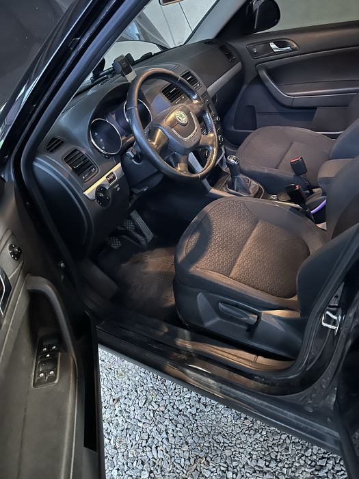 Skoda Yeti 2011  газ бензин 4х4