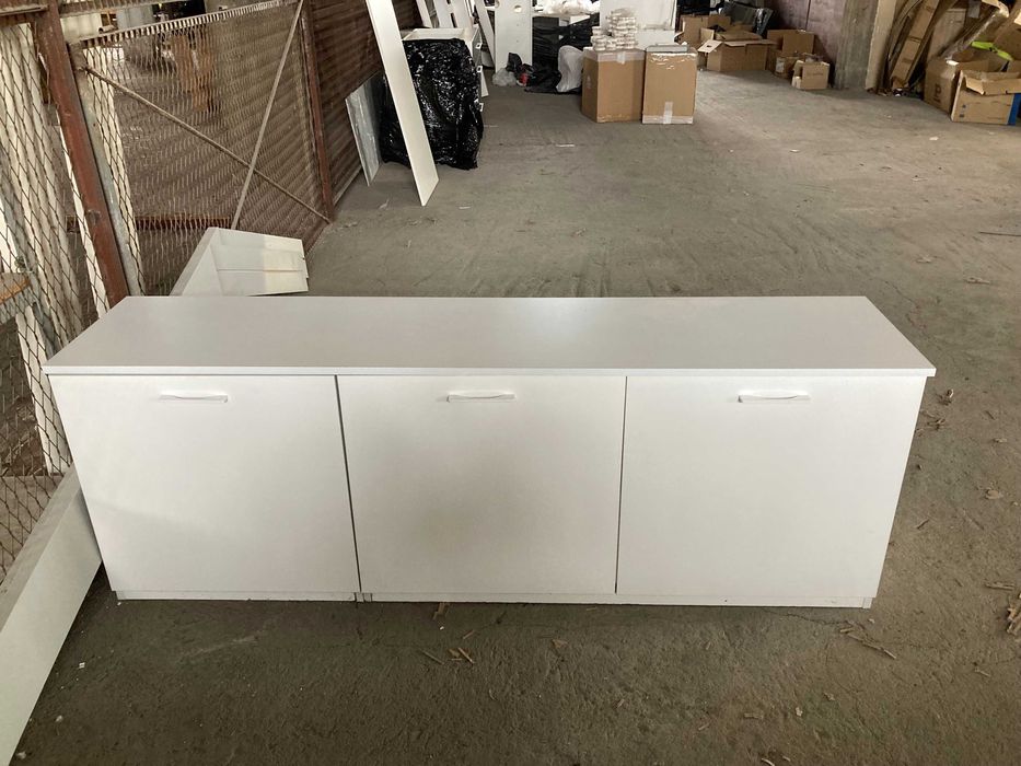 Szafka 3 drzwiowa / Likwidacja sklepu / TANIO 187x64x41
