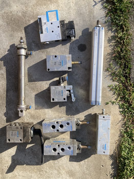 Siłownik pneumatyczny festo zawór krańcówka