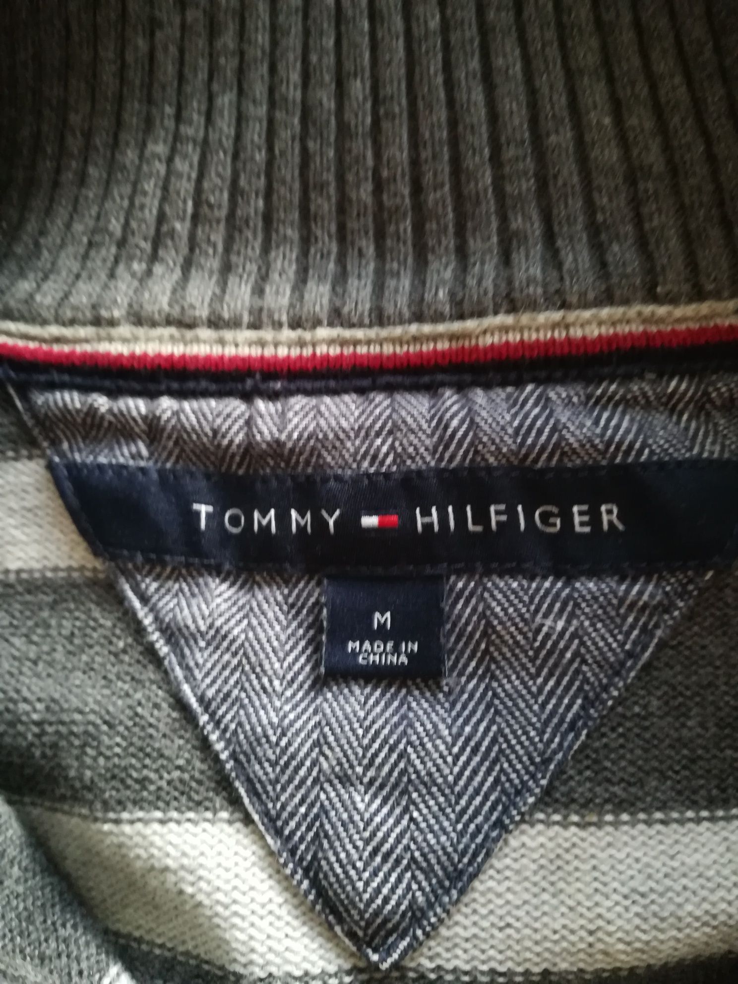 Sweter męski Tommy Hilfigr rozm. z metki M.