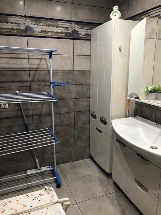 Продам 2ком Г.Сталинграда 4 новострой