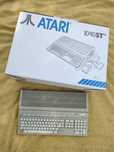 Atari 1040 STFM  komputer z boxem