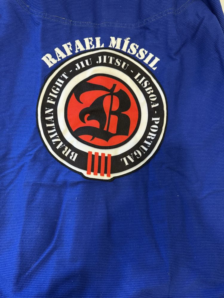 Roupa de  Jui Jitsu  tamanho s
