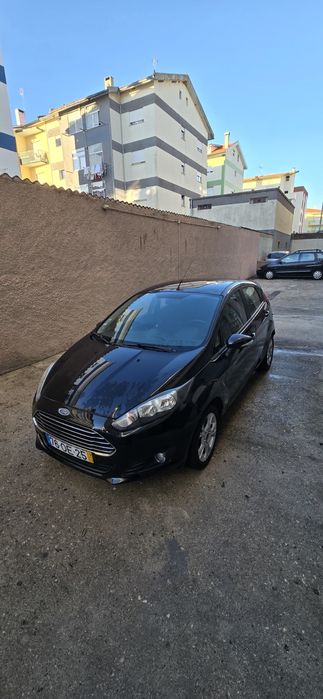 Ford Fiesta poucos kms