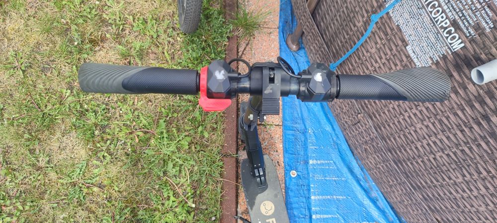 Hulajnoga elektryczna Rebel