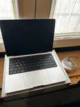 Macbook Pro 14” 16GB 512GB M1 Pro