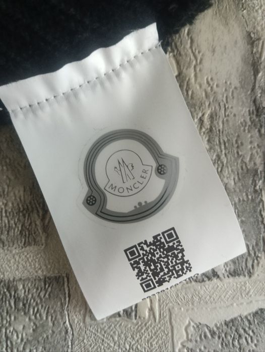 Шапка Moncler / Монклер