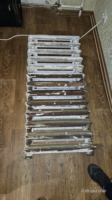 Батарея чавунна.