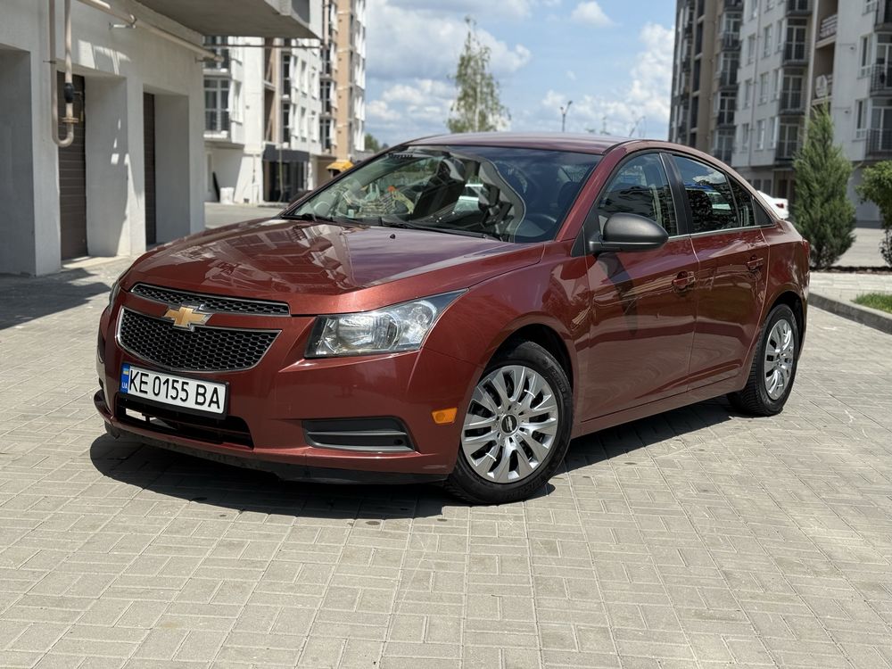 Продам Шевроле Круз 2012 1.8