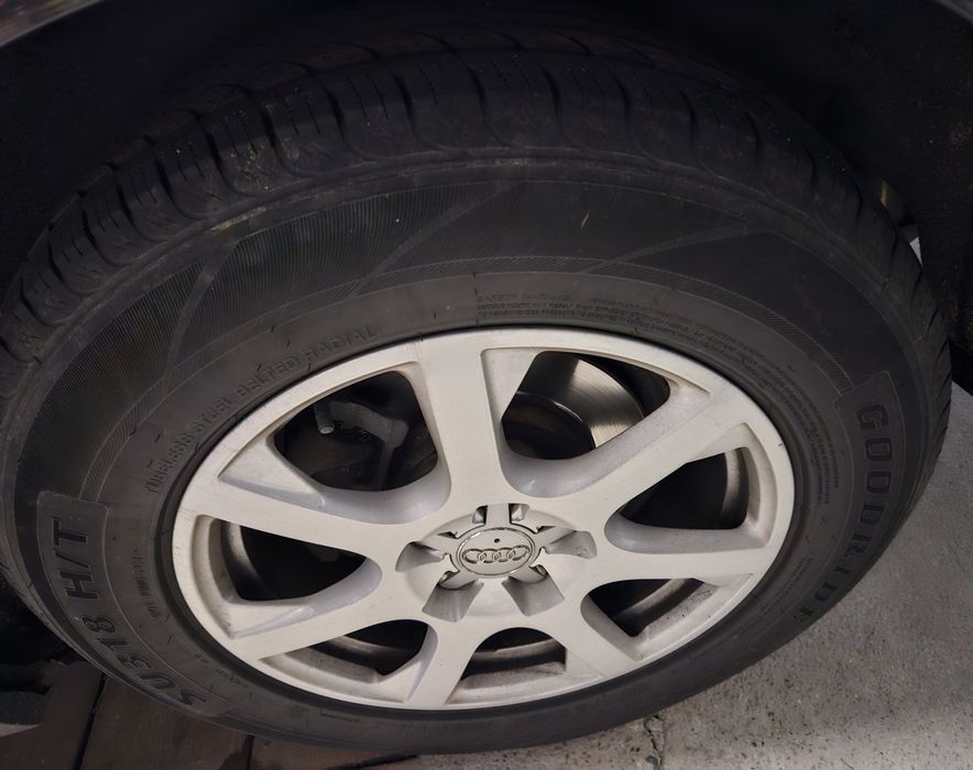 Koła felgi aluminiowe audi opony R17 5x112 ET39