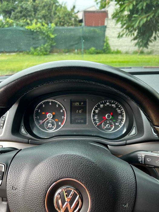 Продам свій Volkswagen Passat 2015, в дуже гарному стані