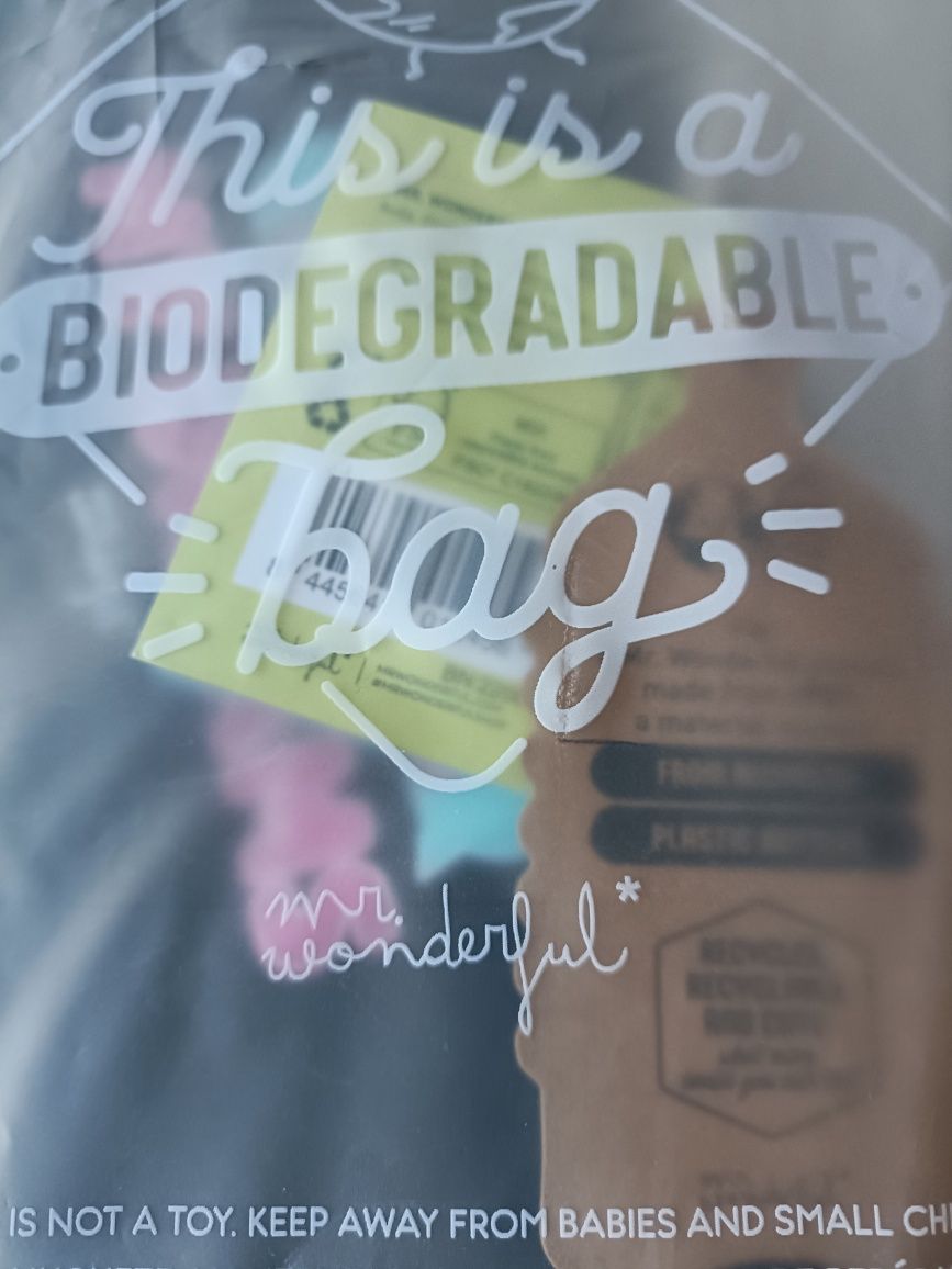 Estojo novo Mr wonderful