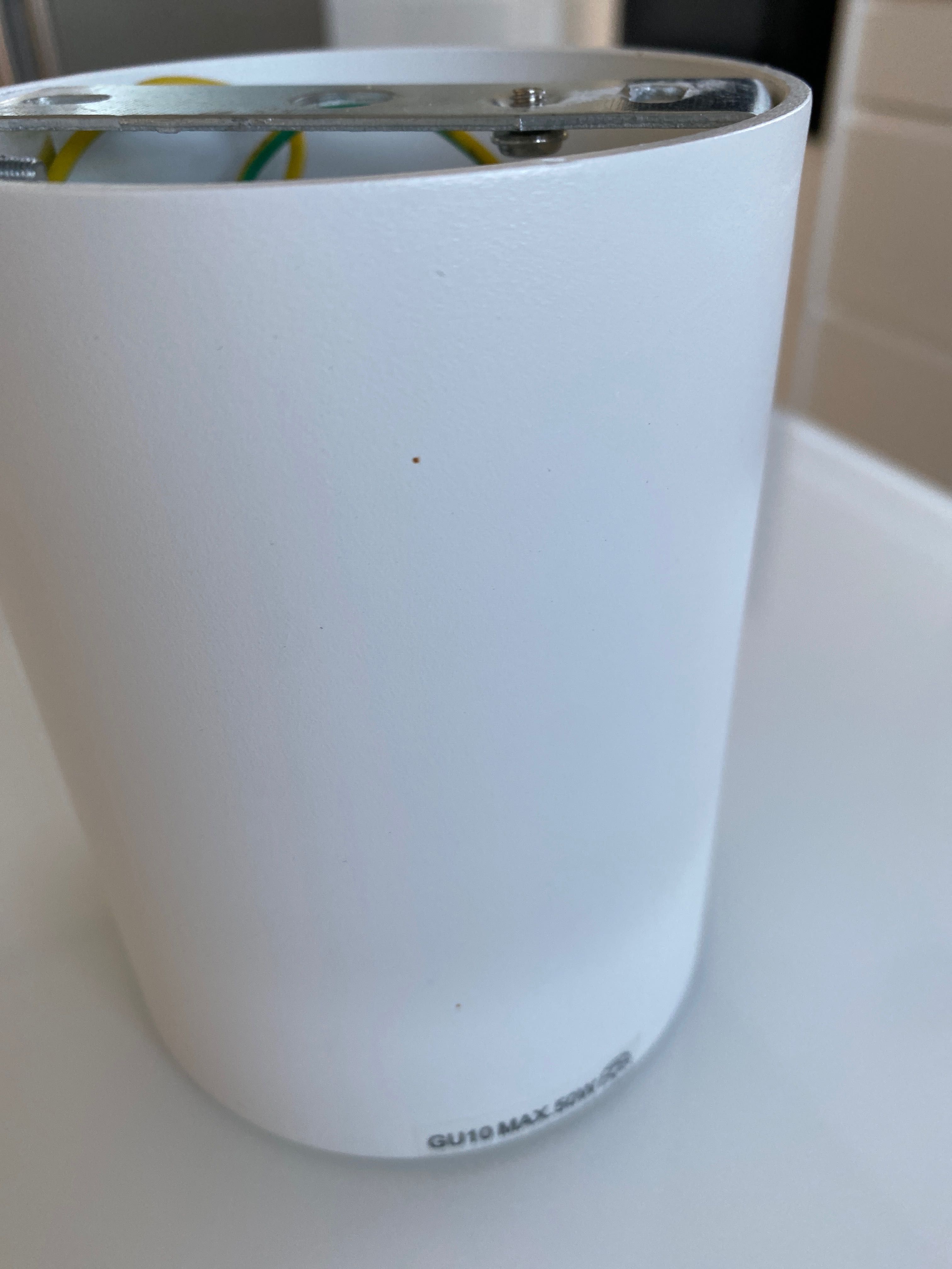2x Oprawa sufitowa 9,5 x 12,5 cm natynkowa- tuba