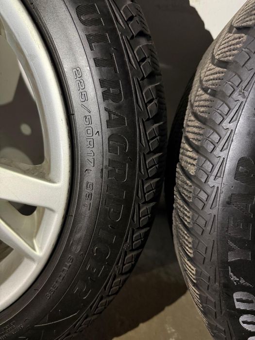 Зимові Шини 225/ 50 R 17 разом з дисками Audi