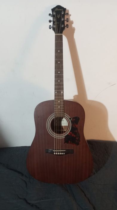 Guitarra Ibañez acústica